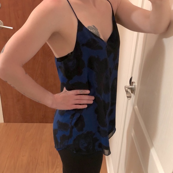 Abstract Floral Dressy Tank - Picture 9 of 10